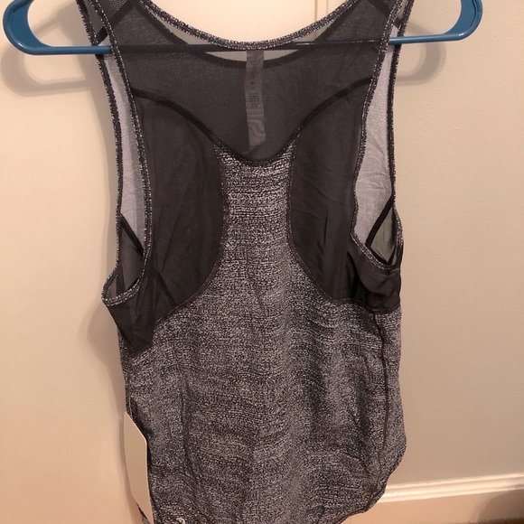 lululemon athletica Tops - Lululemon Sculpt Tank